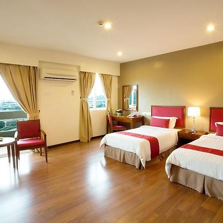 Alora Hotel Penang PENANG Zewnętrze zdjęcie