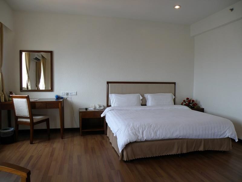 Alora Hotel Penang PENANG Zewnętrze zdjęcie
