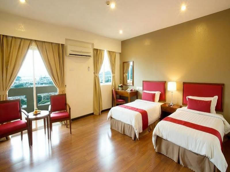 Alora Hotel Penang PENANG Zewnętrze zdjęcie